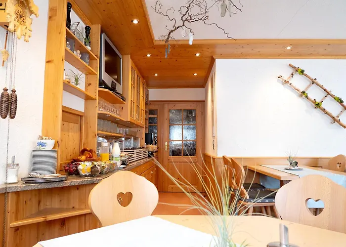 Waldwinkel Gasthof 2*