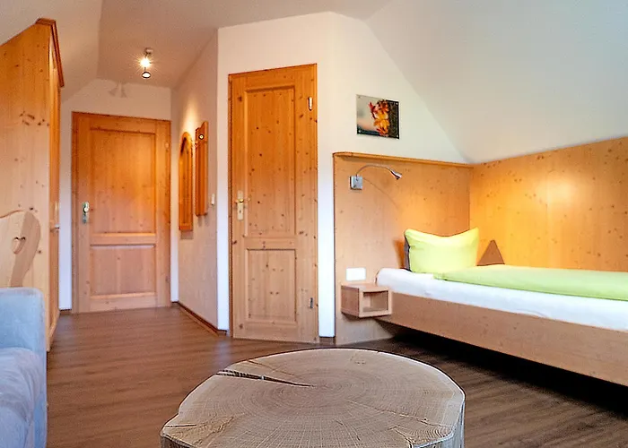 Waldwinkel 2* レンツキルヒ